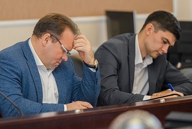 Депутаты проверили свои знания по истории Великой Отечественной войны